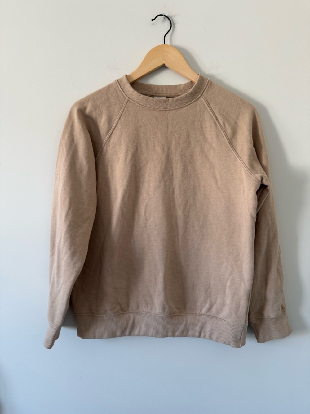 H&M Beige Oversized Crewneck Sweatshirt (size XS)